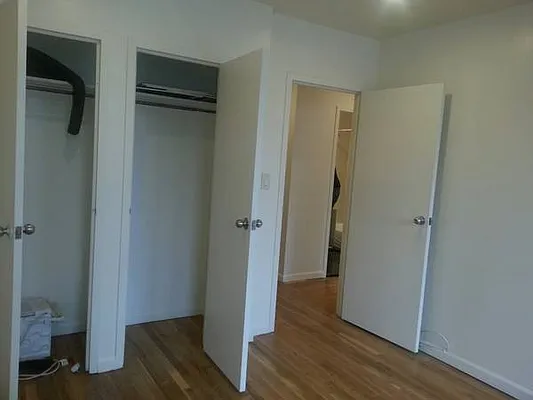 Rented by Rapid Realty Cobble Hill | media 3