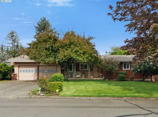 180 NW Chastain Ct, Gresham, OR