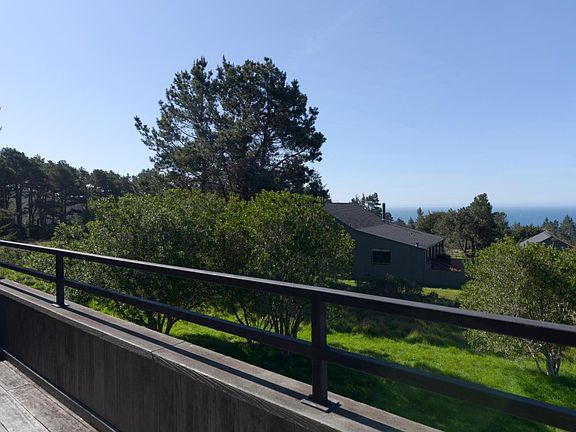 3rd image of 35844 Sea Ridge Road