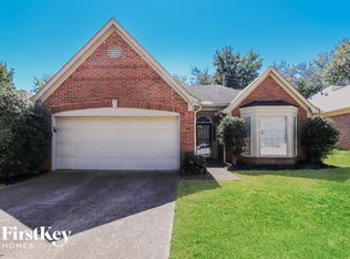 9261 Morning Park Dr, Cordova, TN 38016