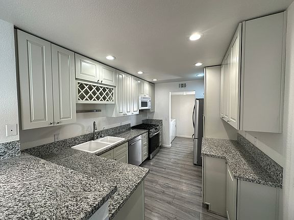 2nd image of 7717 Allerton Ave