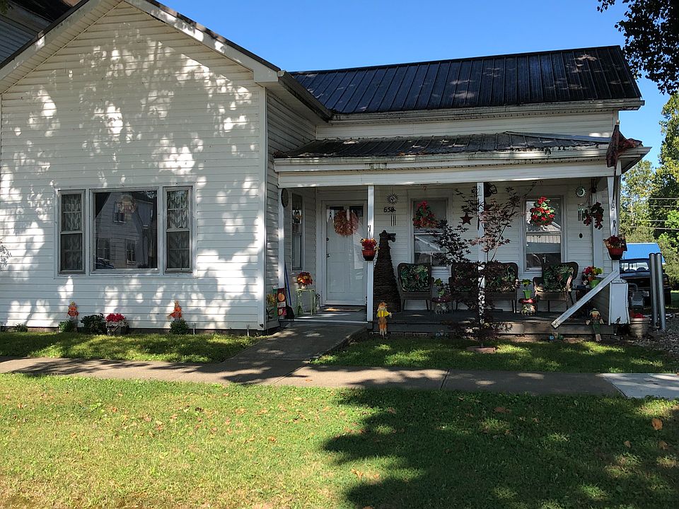 1st image of 658 4th Ave