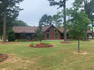 24510 Wolf Mountain Rd, Wister, OK 74966