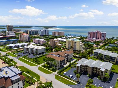 960 Swallow Ave Unit 203, Marco Island, FL, 34145