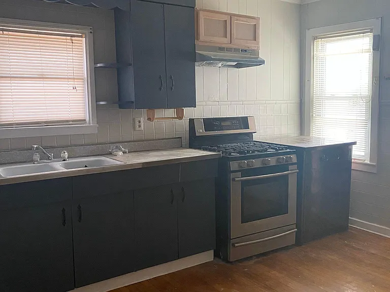 543 Richmond Ave #1 — Photo 7