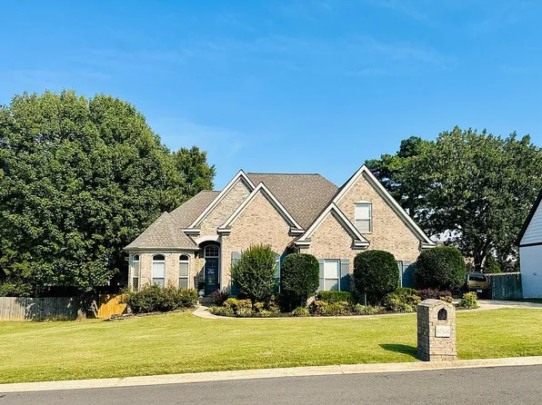 4004 Chapel Hill Dr, Jonesboro, AR 72404