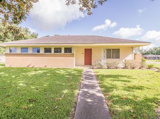 606 W 16th St, Crowley, LA 70526
