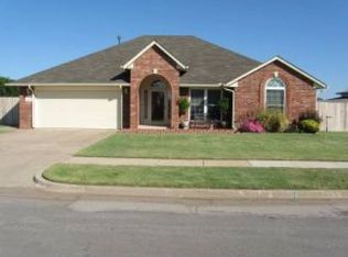 2405 Cimarron Dr, Norman, OK 73071
