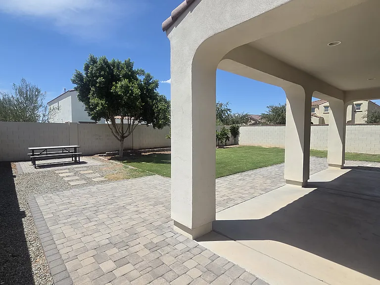 5220 S Hadron — Photo 29