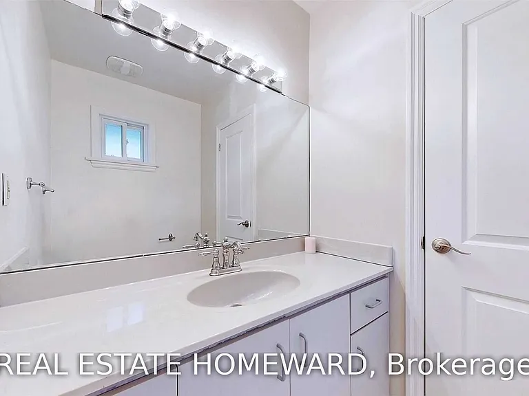 54 Ladyslipper Ct #MAIN2ND — Photo 17