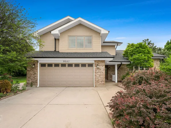 9041 Sunrise Ln, Orland Park, IL 60462