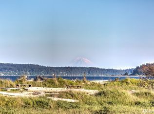 2729 Van Dee Ave, Greenbank, WA 98253