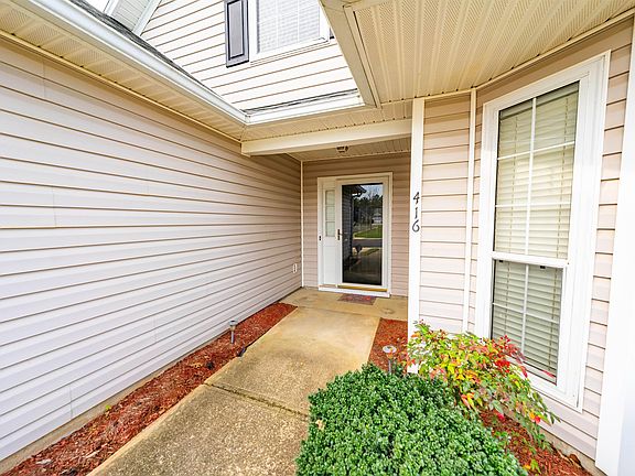 5th image of 416 Ivy Green Ln