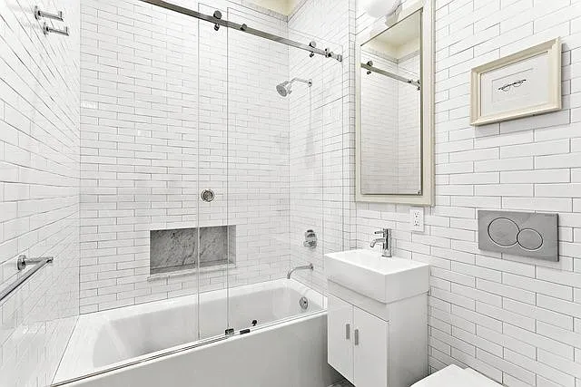214 Clinton St #21 — Photo 7