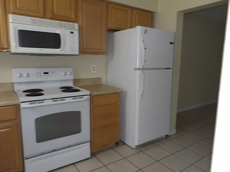 1025 Carolina Pines Blvd #S-4 — Photo 2