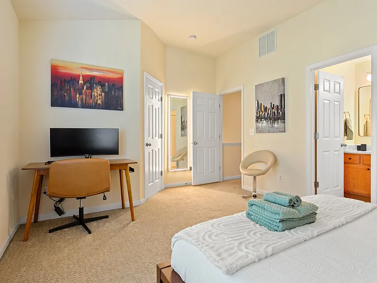 Pecan Knoll Dr — Photo 31