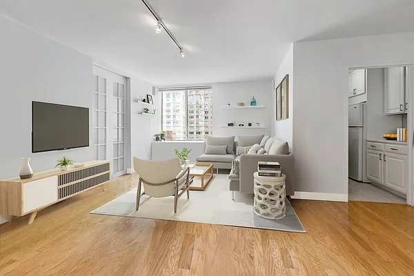Sold by Platinum Properties | media 1