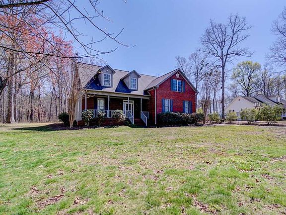 2nd image of 247 Hunters Pointe Dr