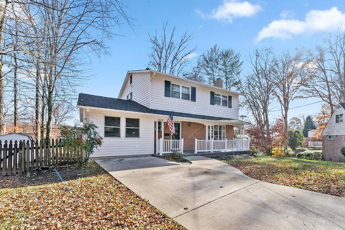Building Photo - 5505 Avon Ct