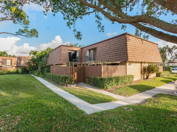 1701 17th Ln #C, Greenacres, FL 33463