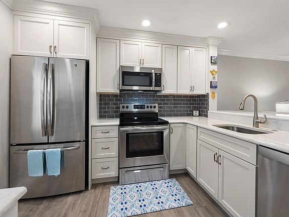 2nd image of 1701 Pinehurst Rd APT 17G