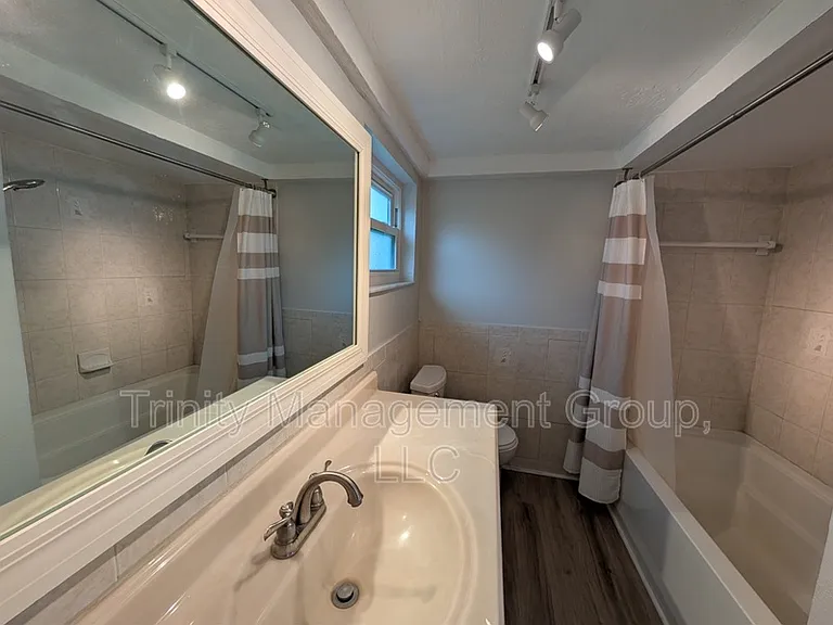 8605 Wagon Wheel Ln — Photo 19