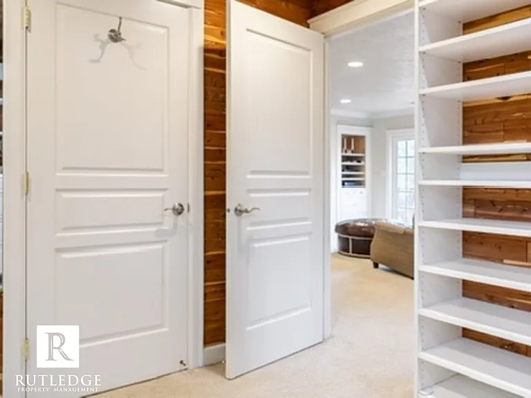6565 Whispering Pines Ln — Photo 23