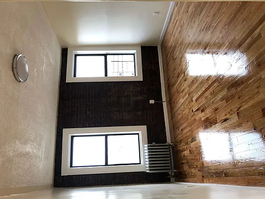 Rented by null | media 14