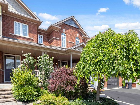 3rd image of 22 Sinden Dr