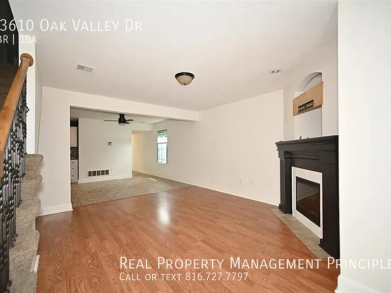 13610 Oak Valley Dr — Photo 3