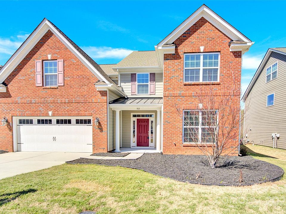 1st image of 905 Landry Dr
