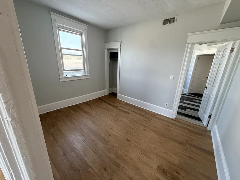 705 Brinley Ave #2 — Photo 4