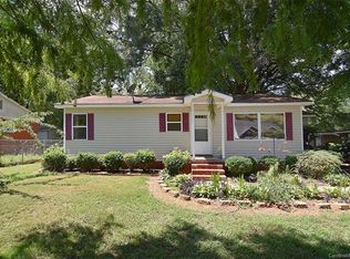 613 Castle Rd, Monroe, NC 28110