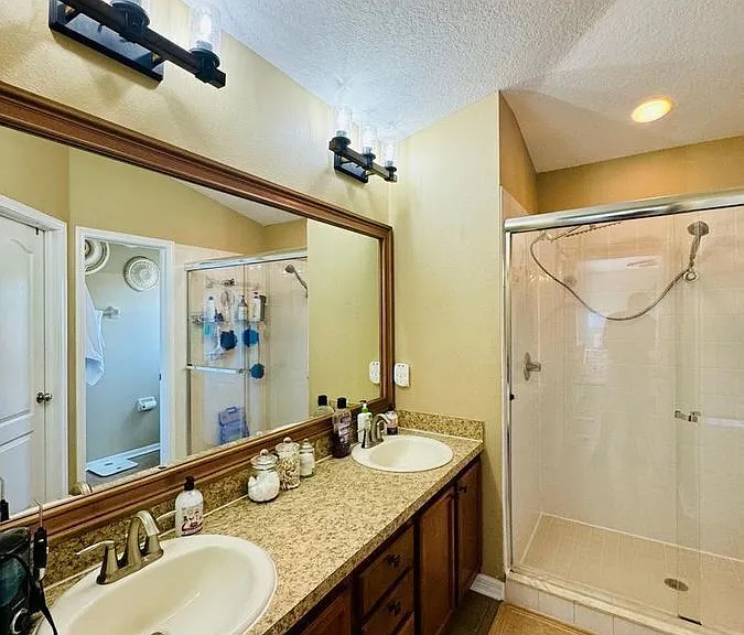 12758 Evington Point Dr — Photo 8