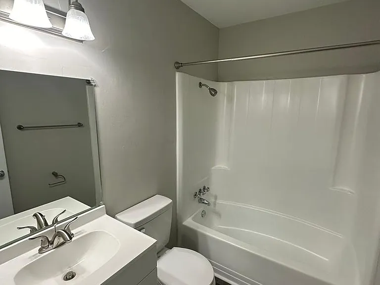 Arbordale Apartment Homes — Photo 23
