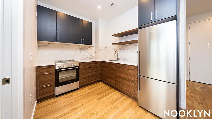 Rented by Nooklyn NYC LLC | media 61