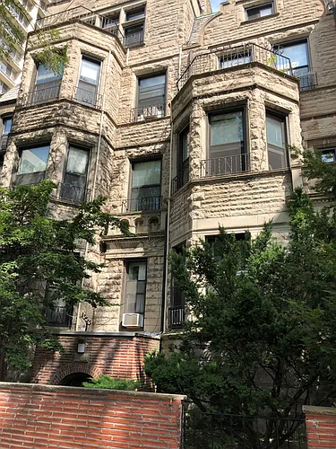 1353 N State Pkwy #5C Photo 1
