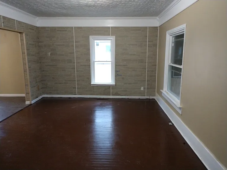 Front room 1.0