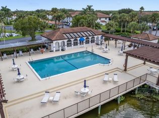 6121 SE Landing Way APT 15, Stuart, FL 34997