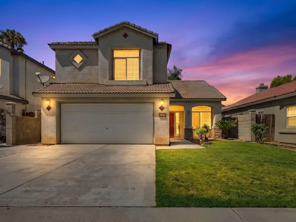 8308 Black Knot Ct, Bakersfield, CA 93311