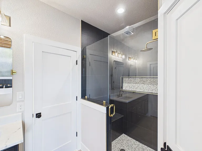 110 Parlin Ln — Photo 38