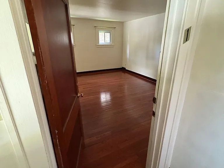 7132 Michigan Street — Photo 27
