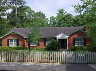 51 Oakland Ave, Mobile, AL 36608
