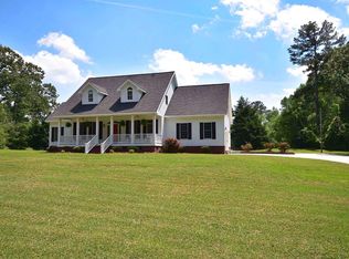 408 Blue Heron Rd, Elizabethtown, NC 28337