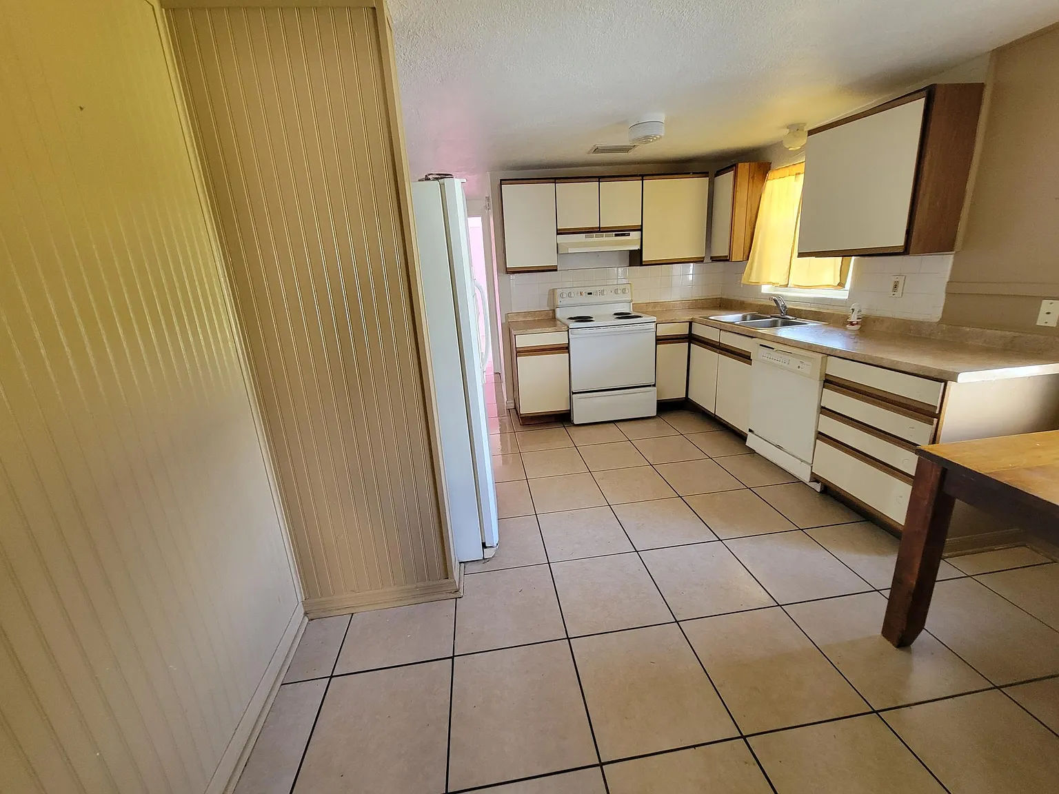 3 bed, 1104 sqft, $1,500 — Photo 4