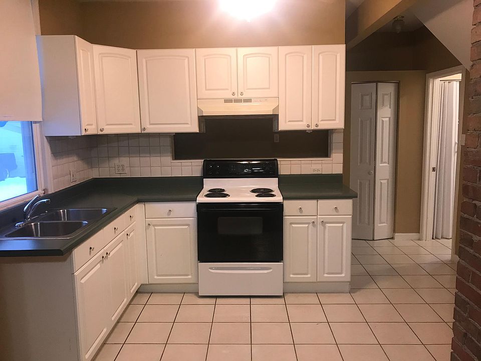 1st image of 504 Louisa Ave APT 1