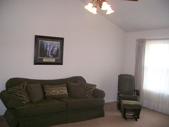 2nd image of 12061 W Hoffman Dr