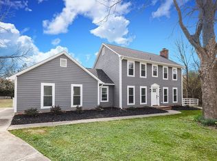 7901 Saddleview Ct, Charlotte, NC 28215