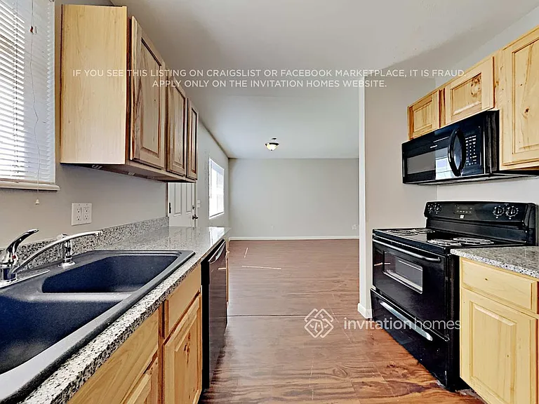9731 W 104th Dr — Photo 5