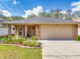 10193 Cove Ave, Pensacola, FL 32534